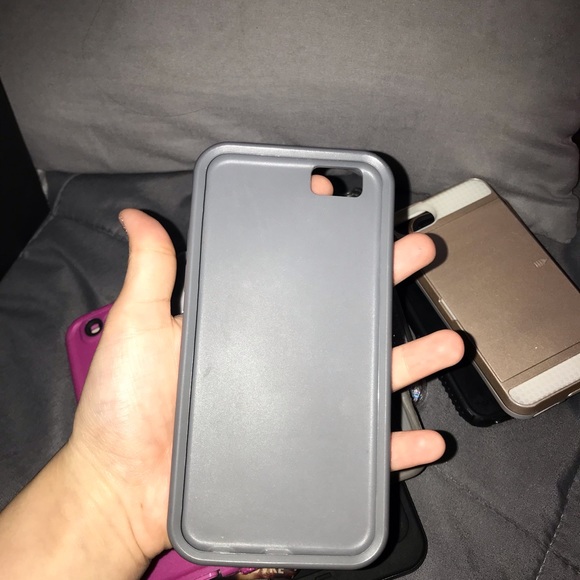 iPhone 6 case - Picture 3 of 3